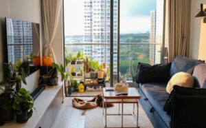 How to Make a Small Apartment Feel Less Stale