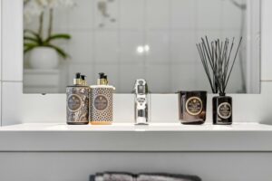 How to Keep Small Apartments Smelling Clean