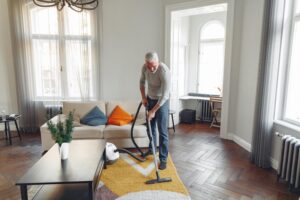 How to Make a Small Apartment Smell Cleaner