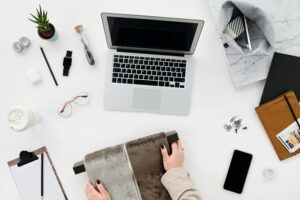 Why Desk Purifiers Are Trending in Small Workspaces