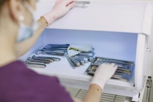 What Helps Bedrooms Feel Cleaner in Summer