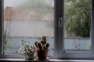 What Helps Bedrooms Feel Better in Dry Air